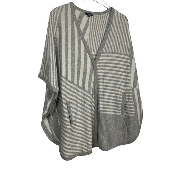 Splendid Poncho Grey White Striped Longline Wool Cashmere Size Small - Picture 5 of 8